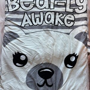 Bearly Awake girls sleeping bag - Black and Gray